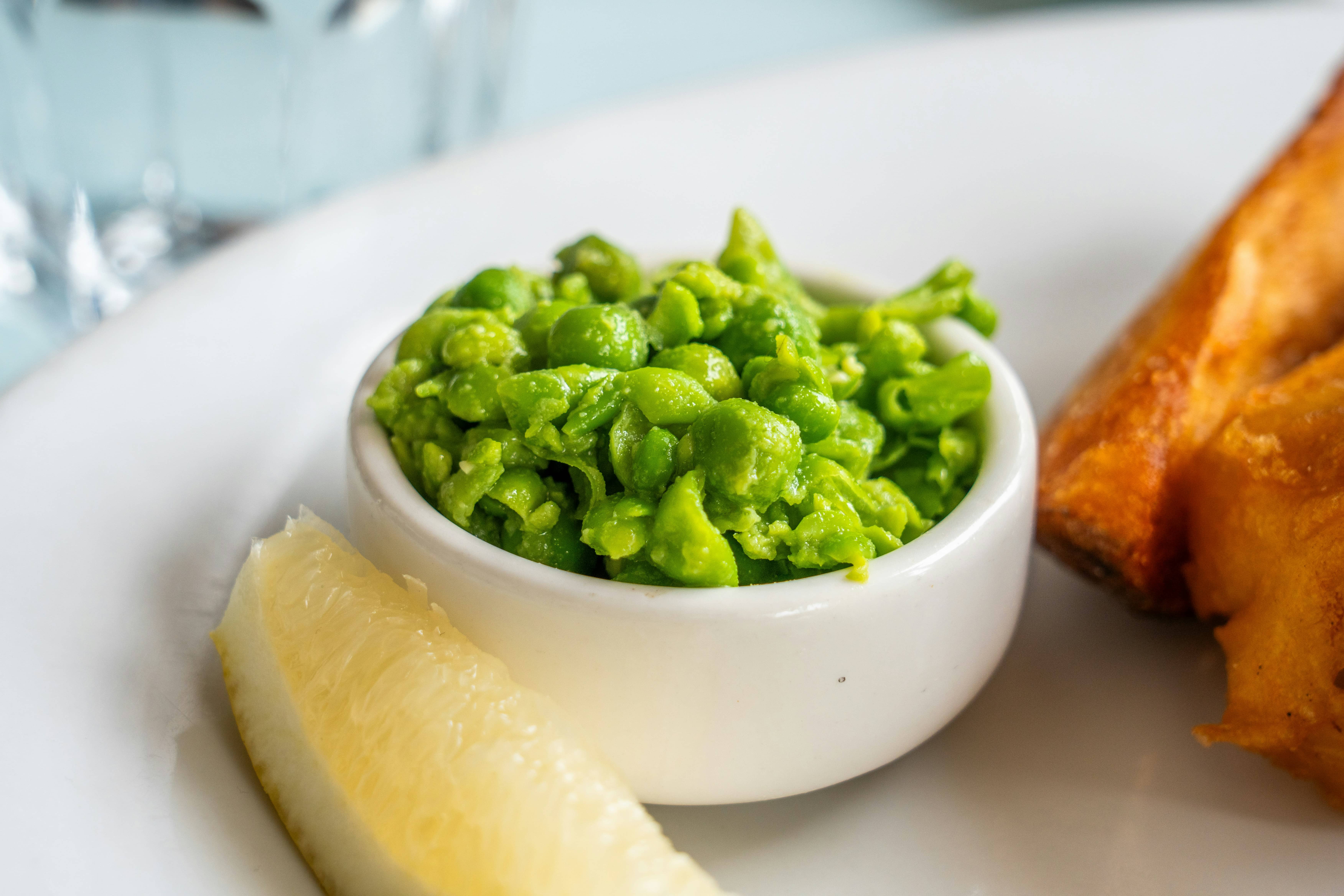 A portion of mushy peas